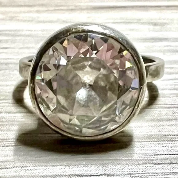 Designer Silpada Sterling Silver Cubic Zirconia Center Stack Ring, Size 5.75 - Picture 2 of 12